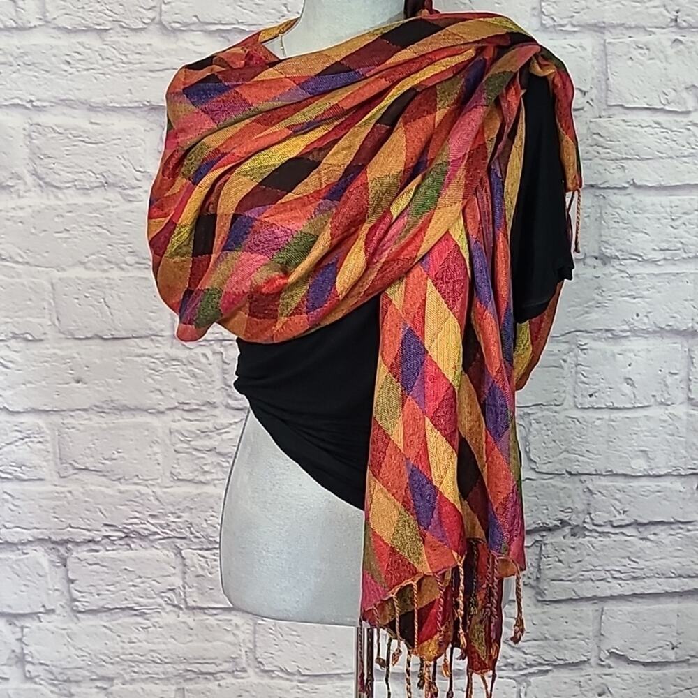 Wool blend geometric pattern pashmina scarf/wrap